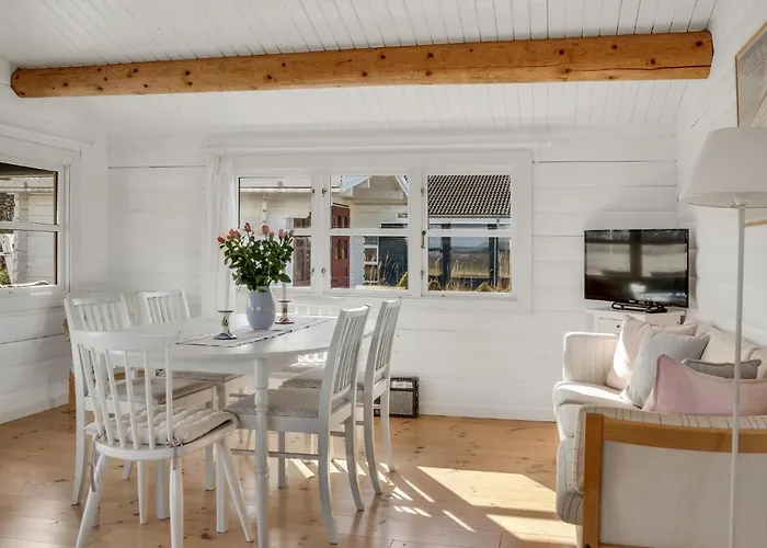 In With Wifi Holiday home *